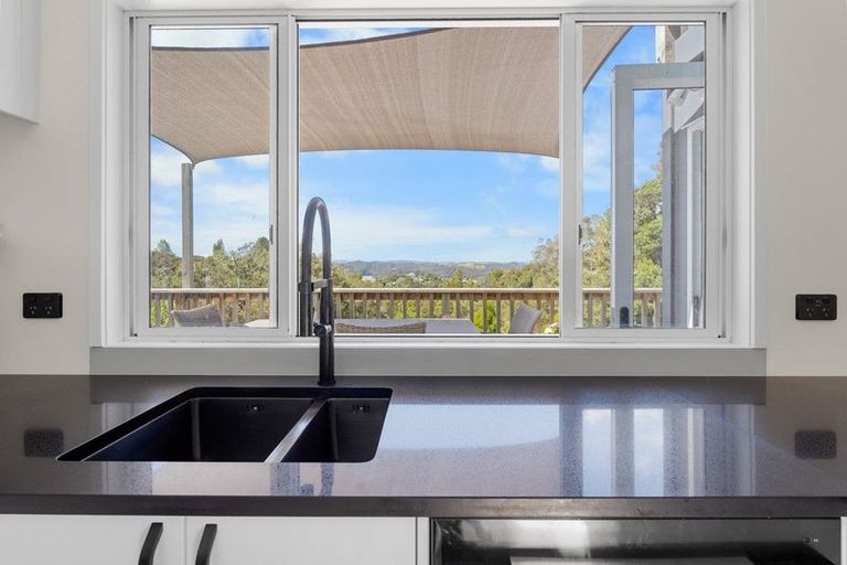 Photo of property in 9 Oromahoe Road, Opua, 0200