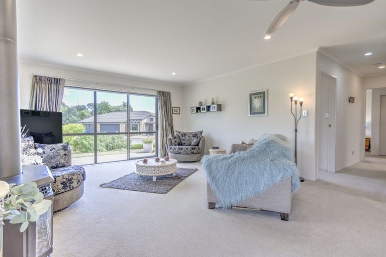 Photo of property in Bramley Gardens, 7/3 Turnbury Court, Rototuna, Hamilton, 3210