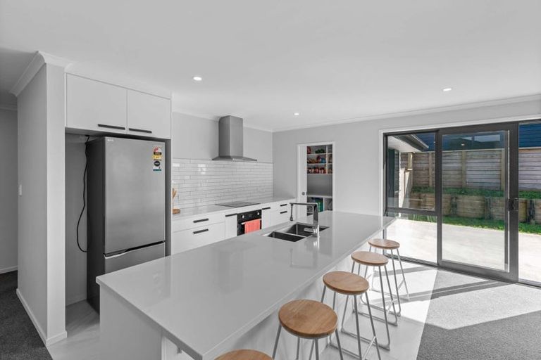 Photo of property in 4 Trevor Mcmiken Drive, Patumahoe, 2679