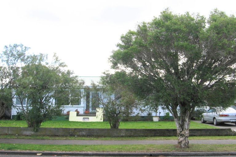 Photo of property in 3 Cranby Crescent, Onekawa, Napier, 4110