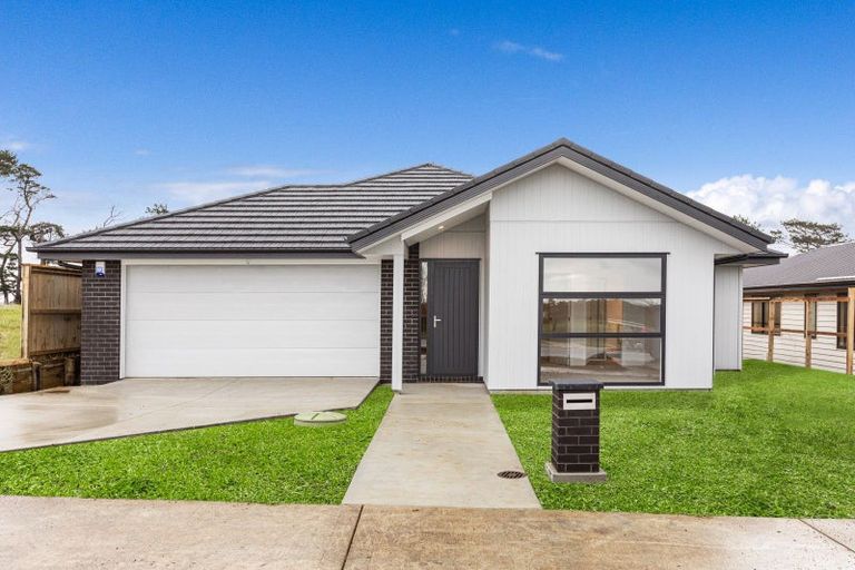 Photo of property in 20a Mclarin Road, Glenbrook, Waiuku, 2681