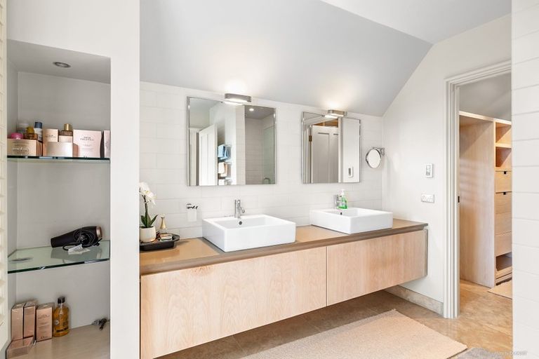 Photo of property in 4 Burwood Crescent, Remuera, Auckland, 1050