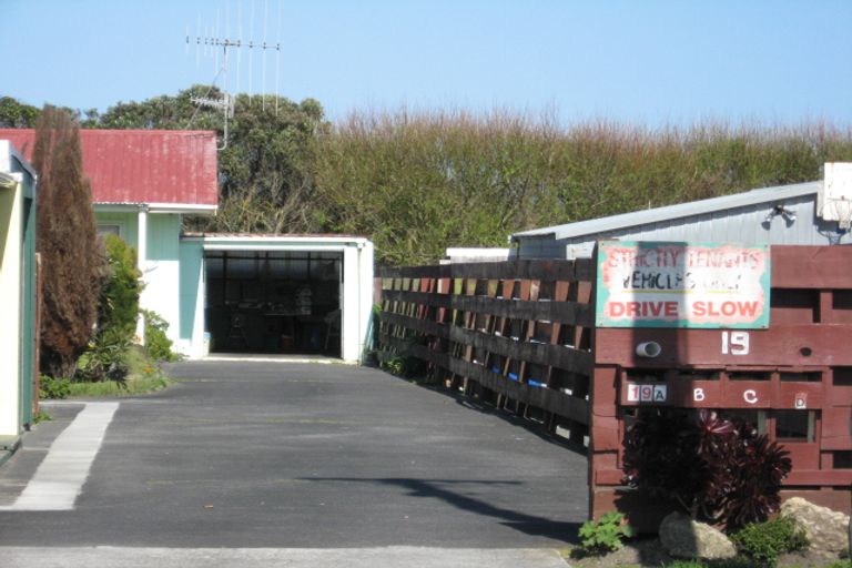 Photo of property in 19c Egmont Street, Castlecliff, Whanganui, 4501