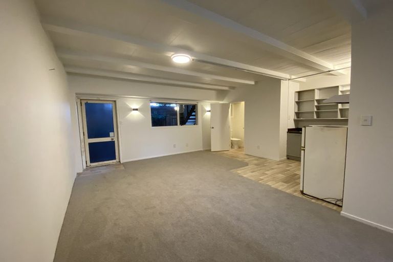 Photo of property in 14a Captain Scott Road, Glen Eden, Auckland, 0602