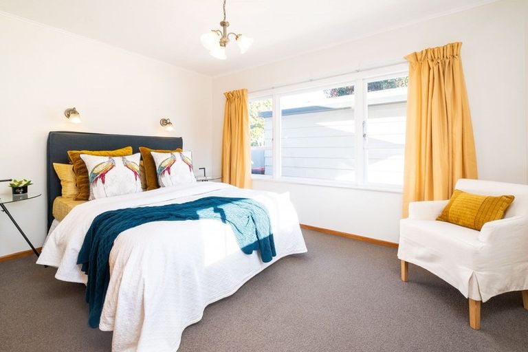 Photo of property in 1 Balmoral Street, Taradale, Napier, 4112