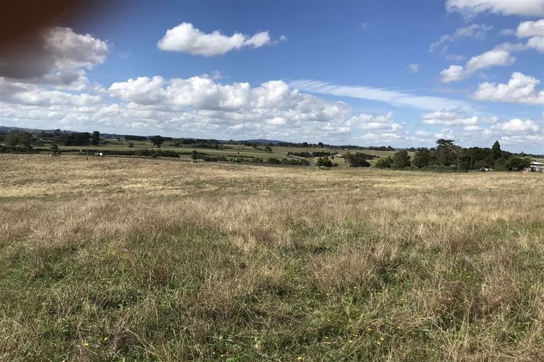 Photo of property in 582 Linwood Road, Karaka, Papakura, 2580