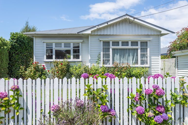 Photo of property in 32 Bellvue Avenue, Papanui, Christchurch, 8053