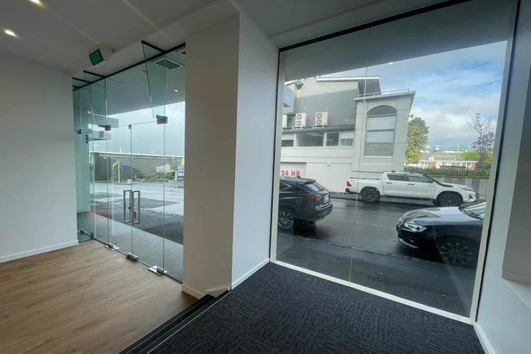 Photo of property in Heards Building, 303/2 Ruskin Street, Parnell, Auckland, 1052