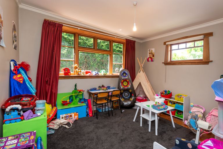 Photo of property in 32 Bellvue Avenue, Papanui, Christchurch, 8053
