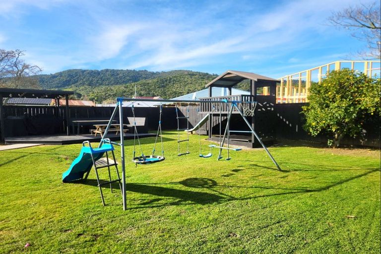 Photo of property in Sorbe't Hair, 41 High Street, Greymouth, 7805