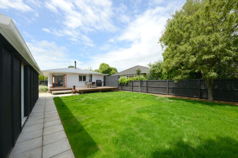 Photo of property in 13 Wallace Street, Bryndwr, Christchurch, 8053