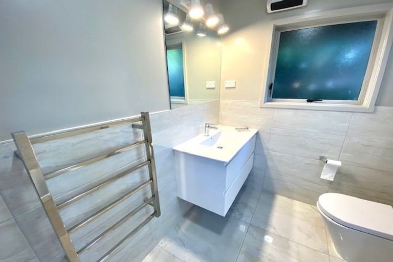 Photo of property in 1/49 Mozeley Avenue, Devonport, Auckland, 0624