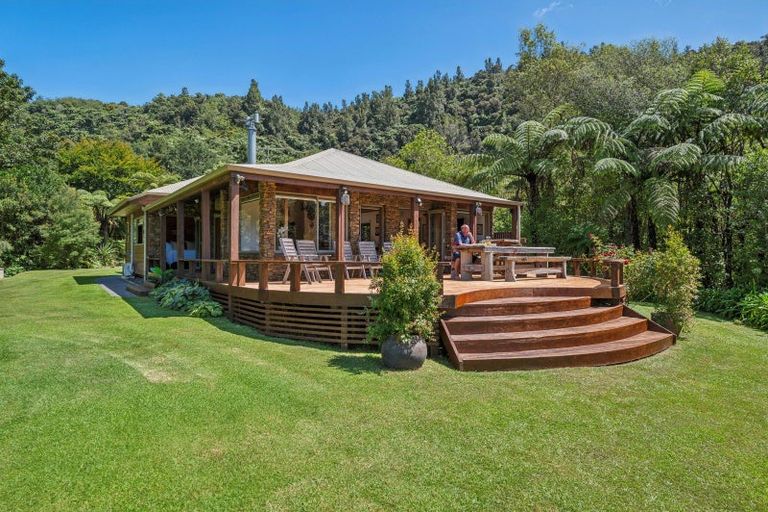 Photo of property in 483 Spencer Road, Lake Tarawera, Rotorua, 3076