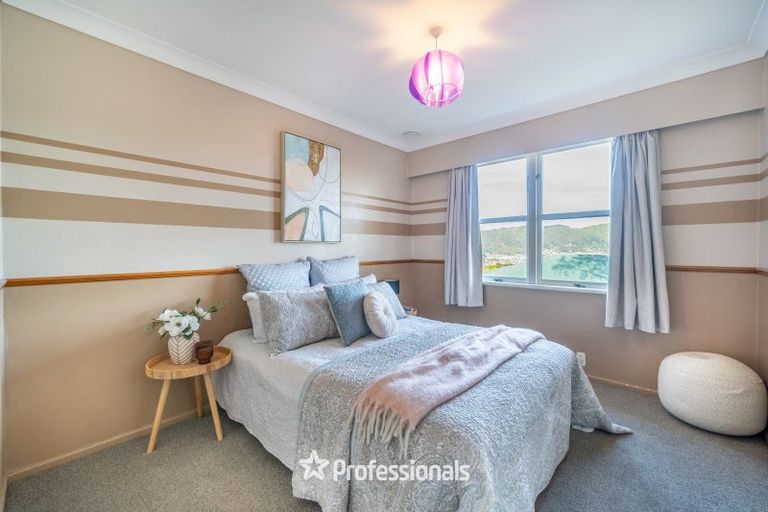 Photo of property in 22 Vista Grove, Kelson, Lower Hutt, 5010