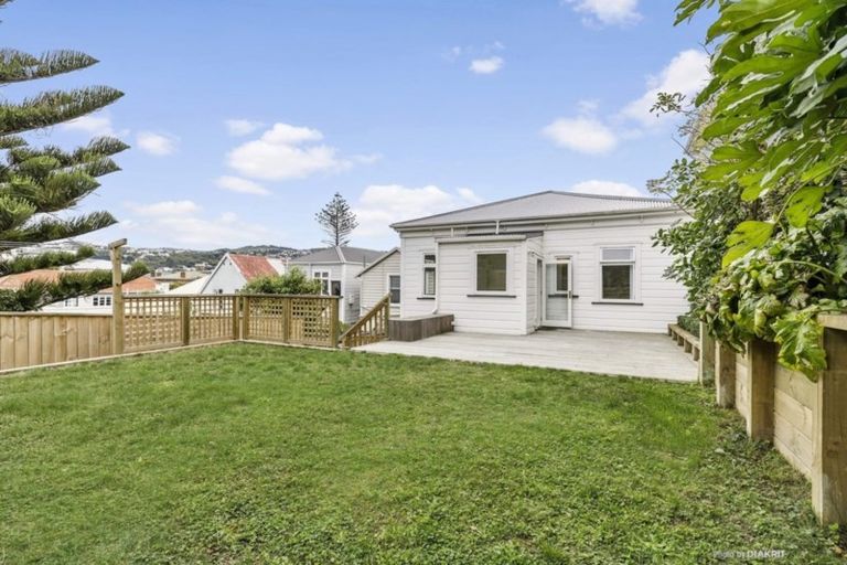 Photo of property in 35 Brougham Street, Mount Victoria, Wellington, 6011