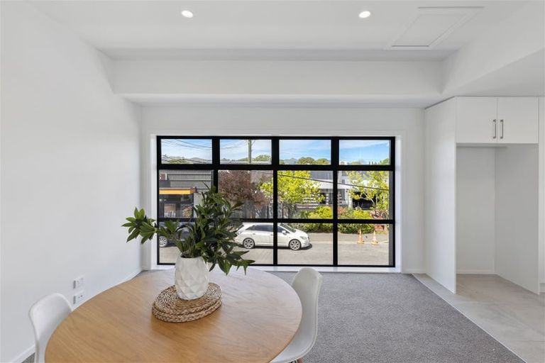 Photo of property in 2/91 Avalon Street, Richmond, Christchurch, 8013