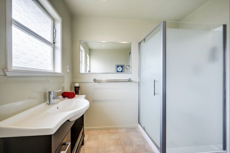 Photo of property in 20 Totara Street, Taradale, Napier, 4112