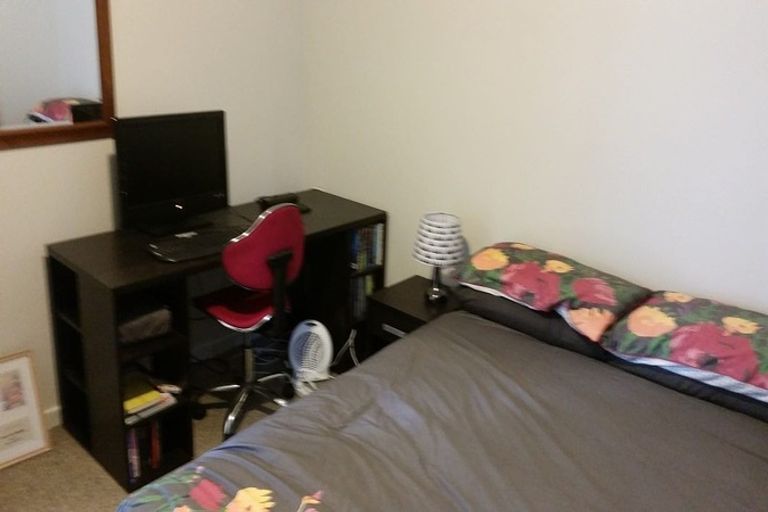 Photo of property in 19 Cruickshank Street, Kilbirnie, Wellington, 6022