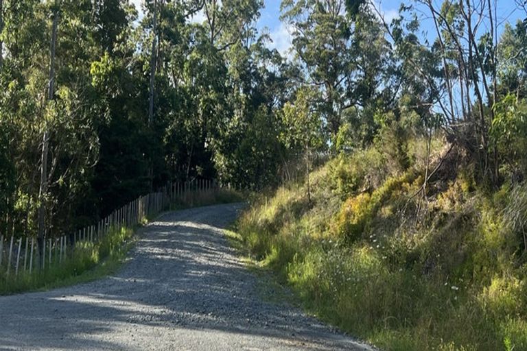 Photo of property in 492 Wairere Road, Paparoa, 0571