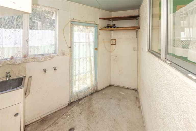 Photo of property in 1a Sydney Place, Whanganui, 4500