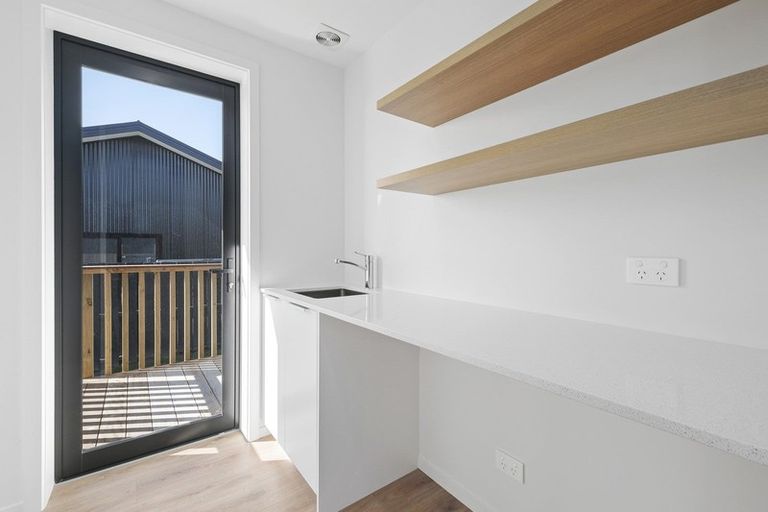 Photo of property in 13 Bargour Street, Wanaka, 9305