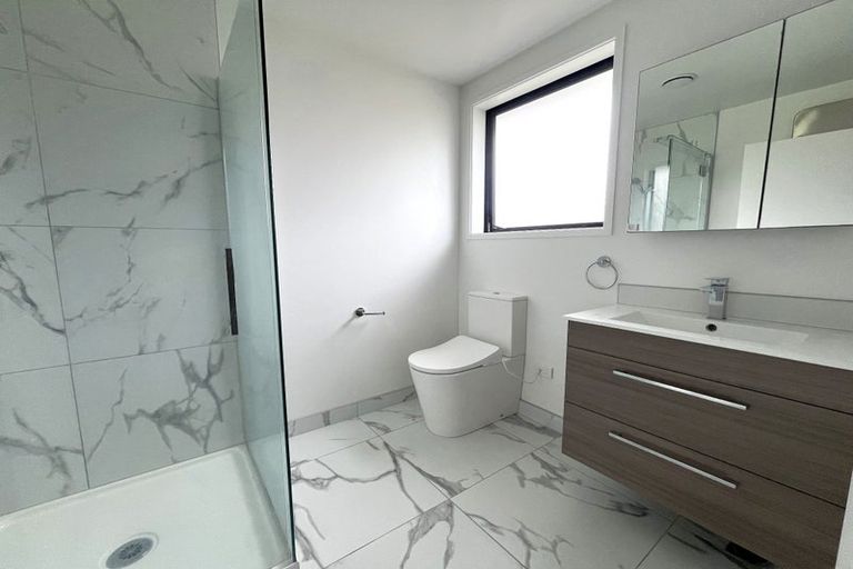 Photo of property in 2/36 Mitchell Street, Epuni, Lower Hutt, 5011