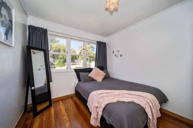 Photo of property in 12 Rosendale Avenue, Spotswood, New Plymouth, 4310
