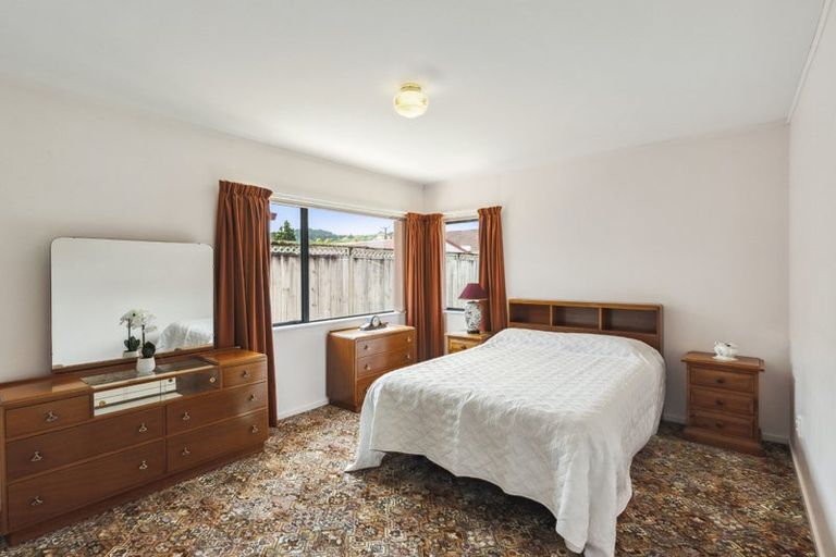 Photo of property in 62 Arawhata Road, Paraparaumu, 5032