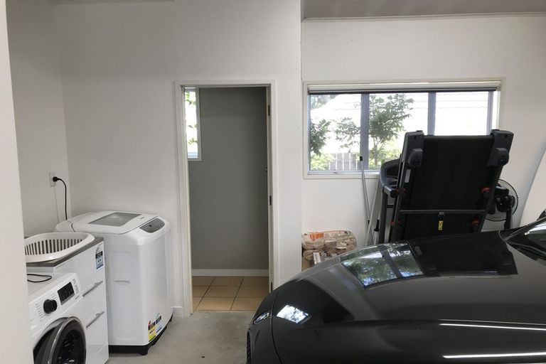 Photo of property in 274 Lake Road, Hauraki, Auckland, 0622