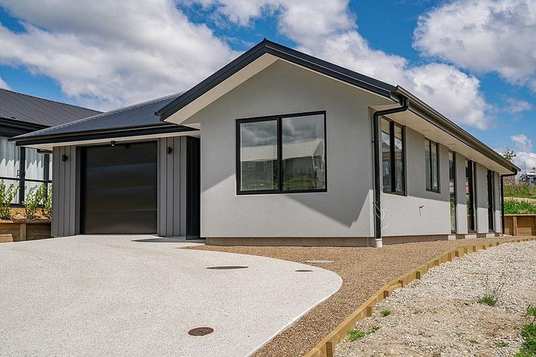 Photo of property in 201 Aubrey Road, Wanaka, 9305