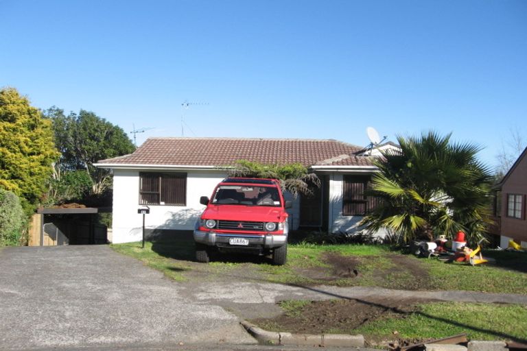 Photo of property in 17 Montego Place, Weymouth, Auckland, 2103