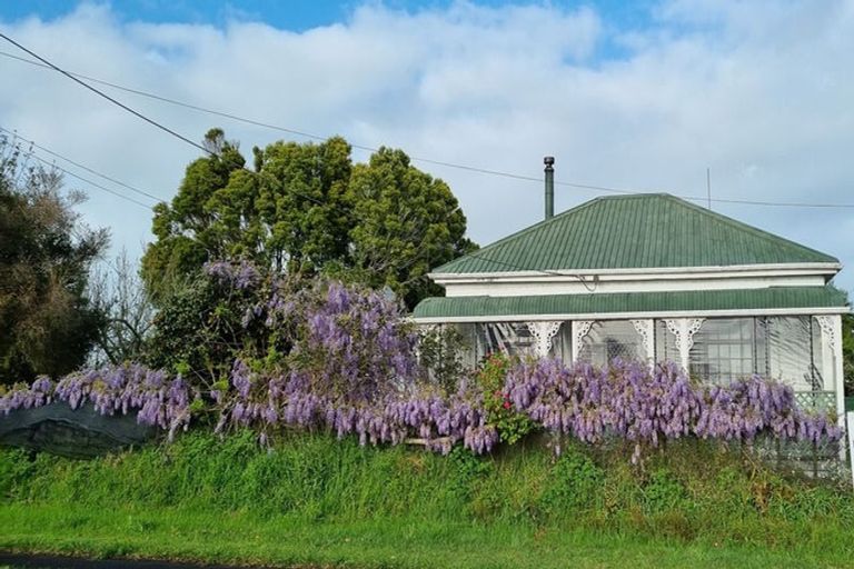 Photo of property in 6 Hospital Road, Te Kopuru, 0371