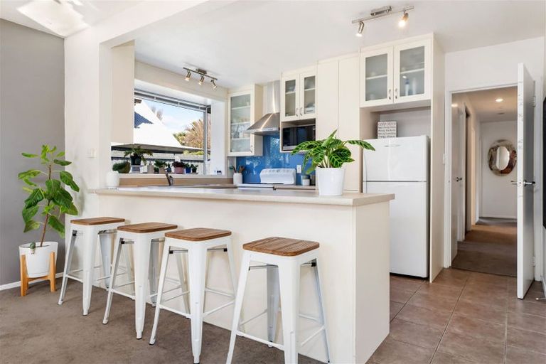 Photo of property in 5 Sayers Crescent, Ilam, Christchurch, 8041