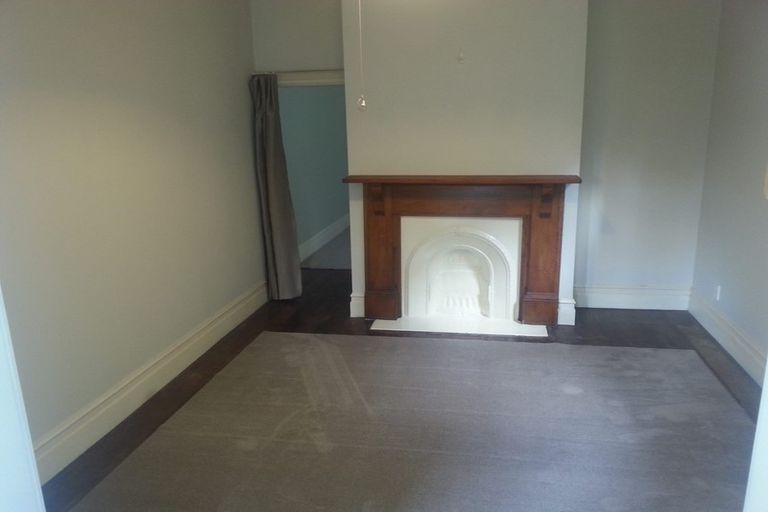 Photo of property in 5a Nikau Street, New Lynn, Auckland, 0600