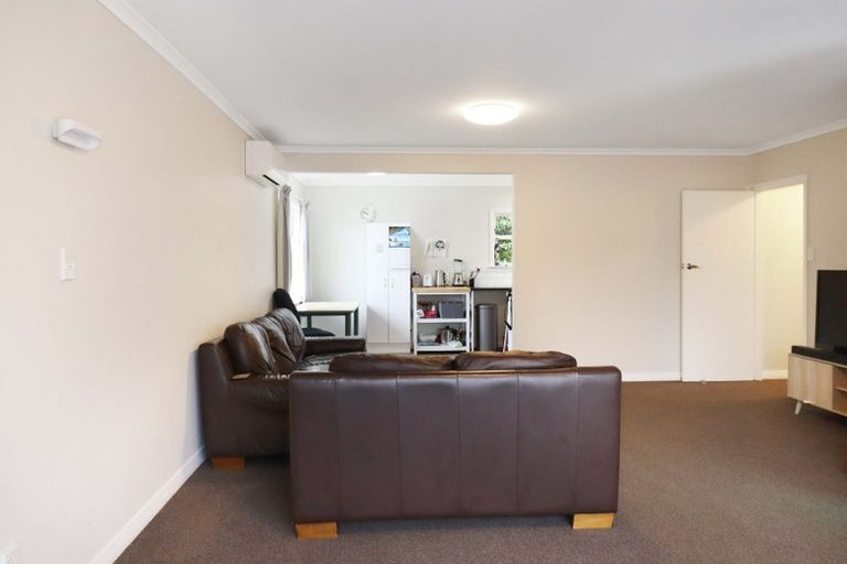 Photo of property in 182 Park Road, Belmont, Lower Hutt, 5010