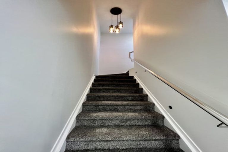 Photo of property in 79 Kaha Road, Papakura, 2110