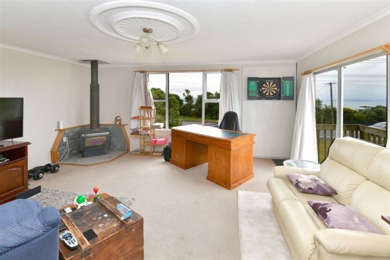 Photo of property in 53 Vipond Road, Stanmore Bay, Whangaparaoa, 0932