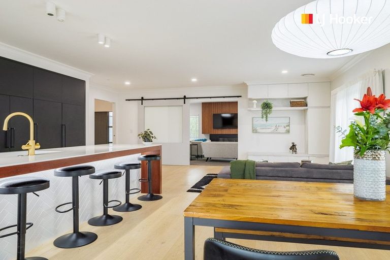 Photo of property in 34 Sunninghurst Drive, Fairfield, Dunedin, 9018