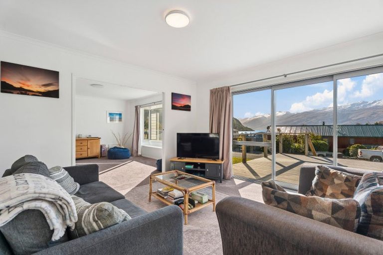 Photo of property in 1 Hector Close, Kingston, Athol, 9793