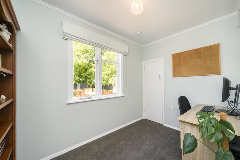 Photo of property in 19 Montgomery Street, Feilding, 4702