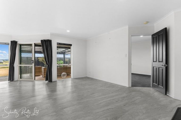 Photo of property in 16 Wallace Road, Ruawai, 0591