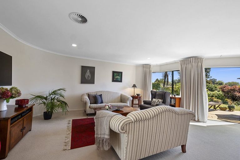 Photo of property in 7b Rimu Street, Strandon, New Plymouth, 4312