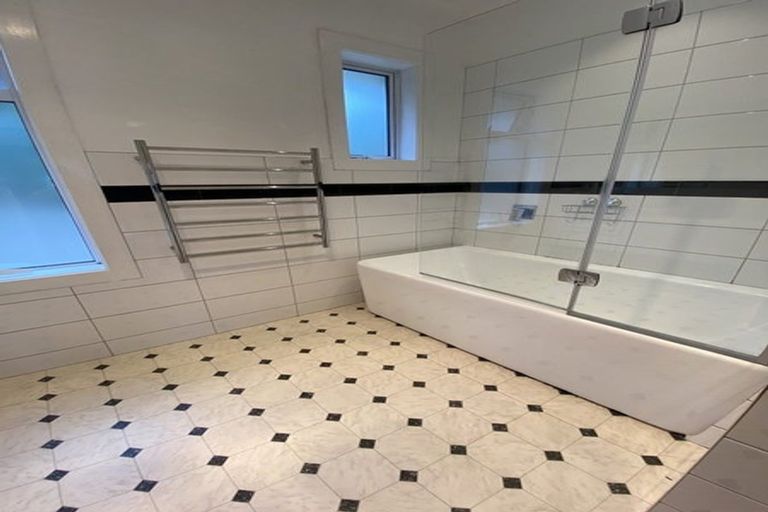 Photo of property in 125 Forfar Street, Clyde Hill, Dunedin, 9011