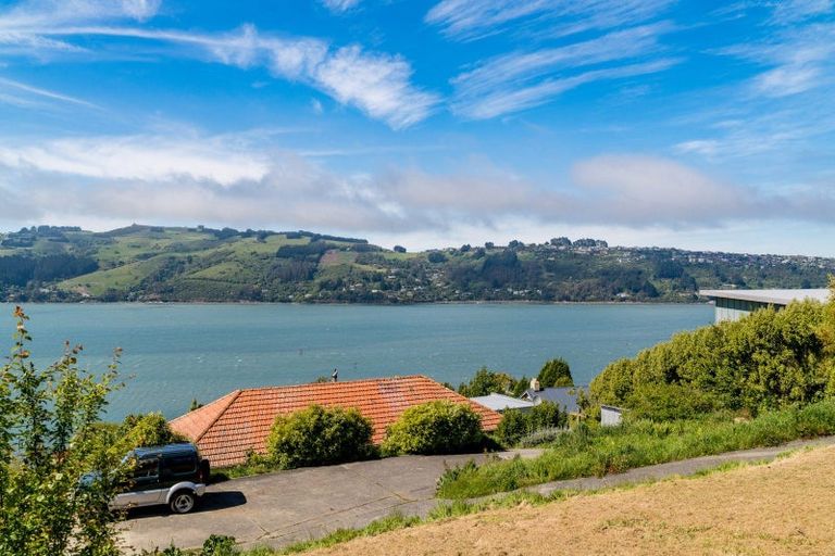 Photo of property in 14 Junction Road, Ravensbourne, Dunedin, 9022