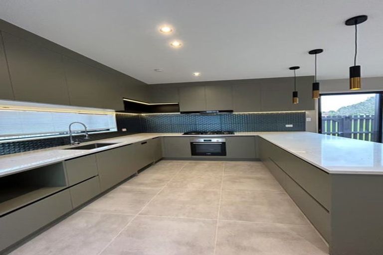 Photo of property in 7a Daytona Road, Henderson, Auckland, 0610