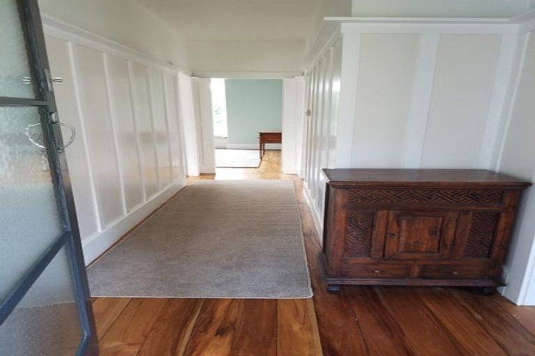 Photo of property in 14 Lake Road, Devonport, Auckland, 0624