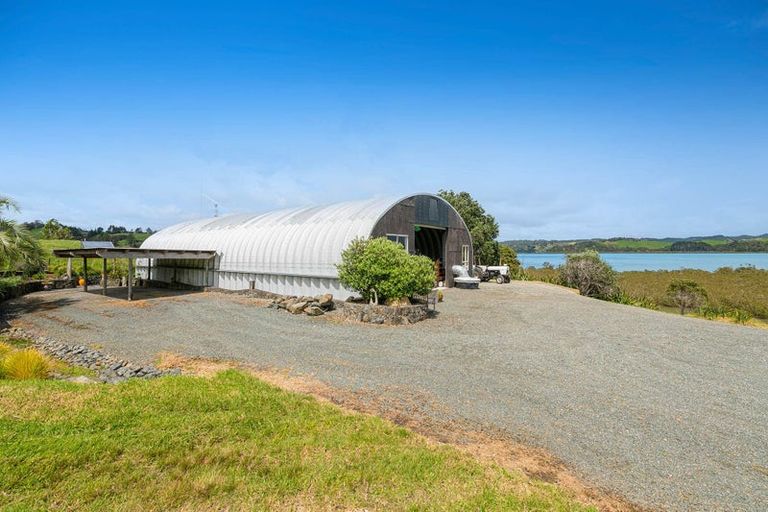 Photo of property in 68 Goodall Road, Snells Beach, 0920