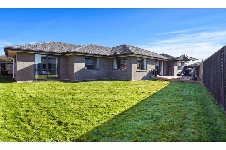 Photo of property in 7 Tara Crescent, Woodend, 7610