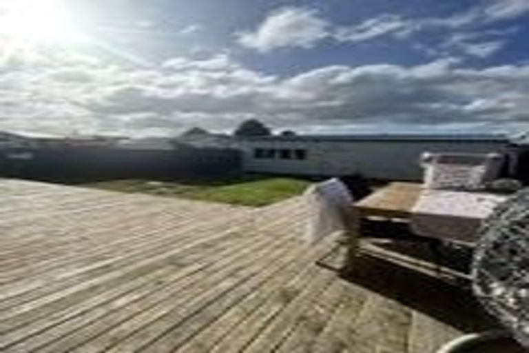 Photo of property in 1/35 Hill Crescent, Papakura, 2110