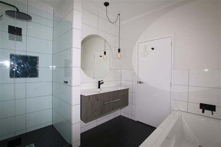 Photo of property in 41 Ara Kakara Avenue, Huapai, Kumeu, 0810